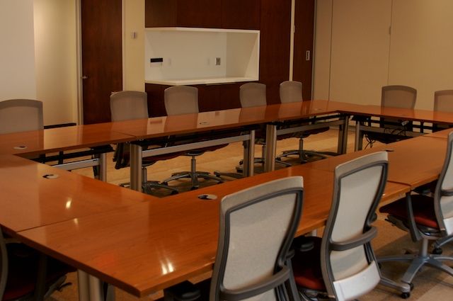 Weill Greenberg Center Room with Tables and Chairs